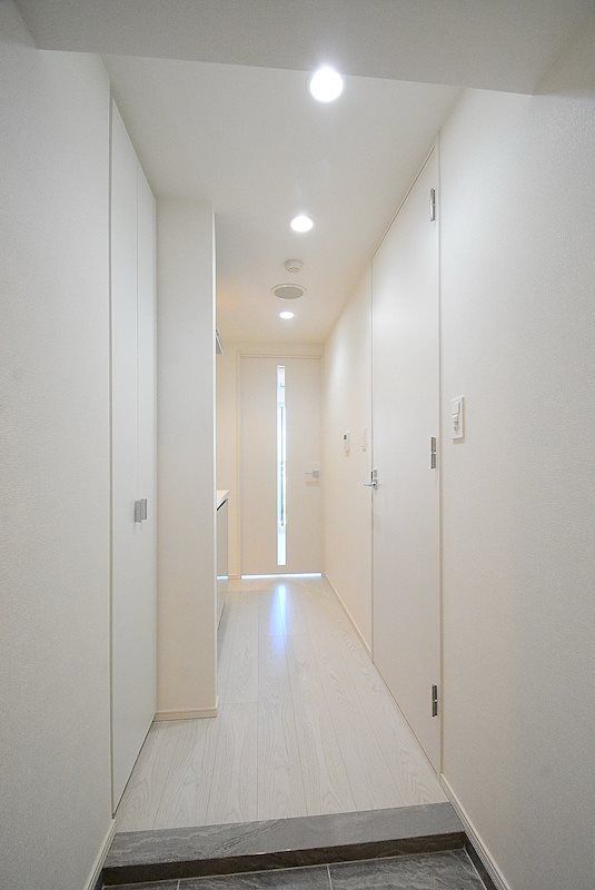 ステージファースト北浦和 玄関