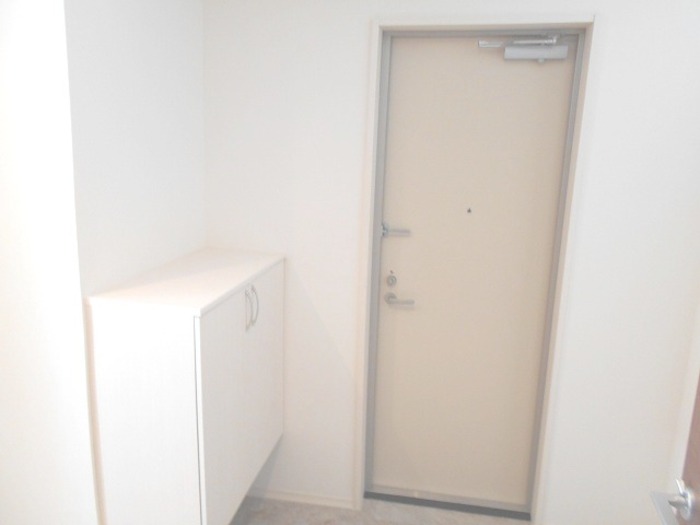 skye浦和仲町 玄関