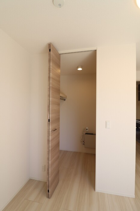 バレンティア その他3