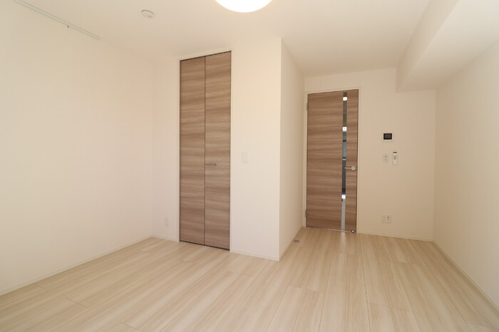 バレンティア リビング