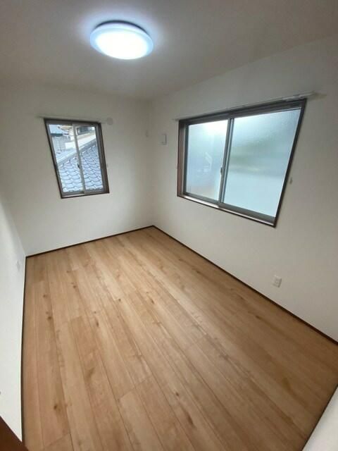 グランソフィア上　2号棟 ベッドルーム