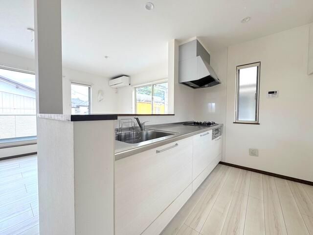 上尾市泉台２丁目　貸戸建て キッチン