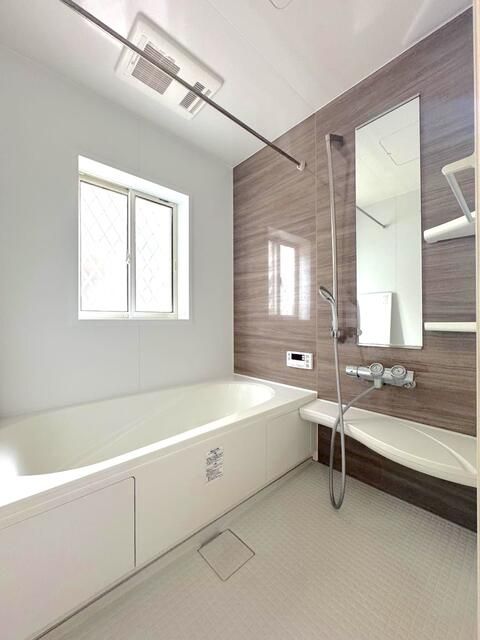 上尾市泉台２丁目　貸戸建て 風呂画像