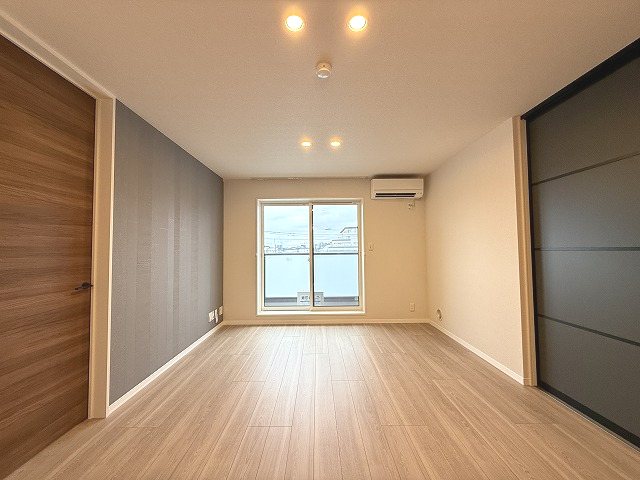 リッツ・リン その他13