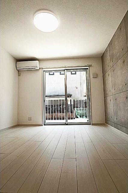 S-BASE NISSHIN ベッドルーム