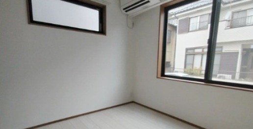 サークル　ヴィラ日進 リビング