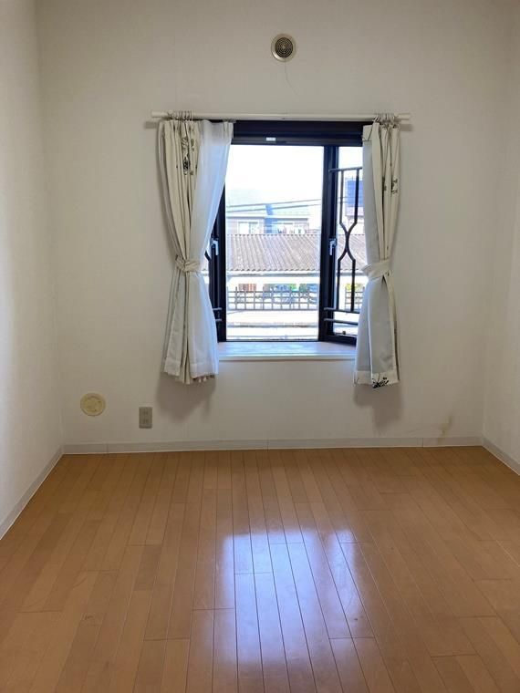 東武大宮公園サンライトマンション弐番館 リビング