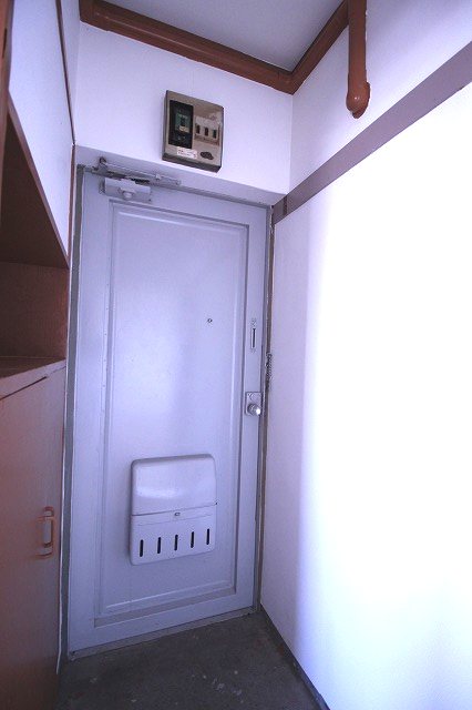 吉野原丸徳マンション 玄関