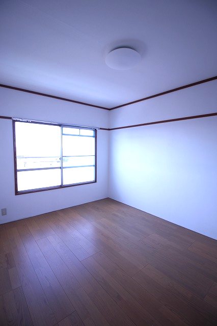 吉野原丸徳マンション リビング