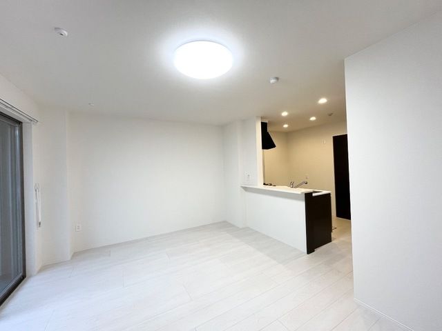 Luminous coat リビング