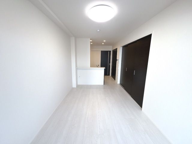 Luminous coat リビング