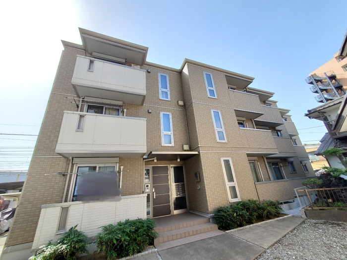 アペゼ 201号室 外観