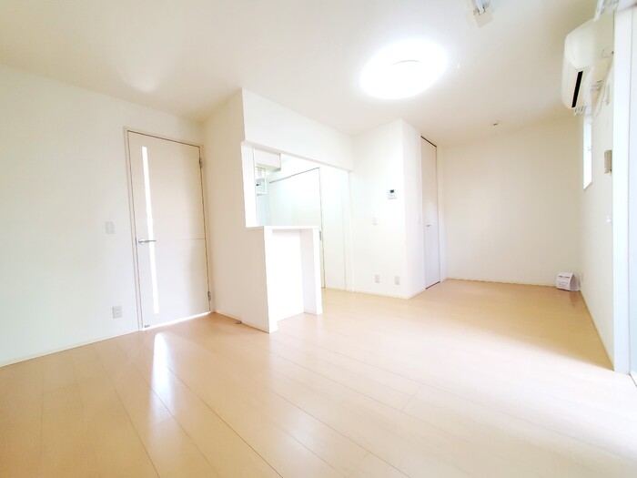 アペゼ リビング