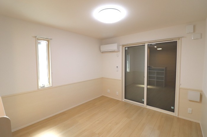 コンフォール ベッドルーム