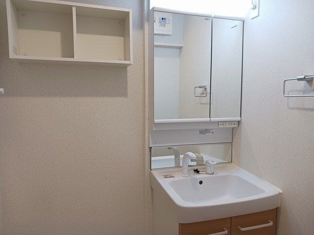 ウィステリア その他1