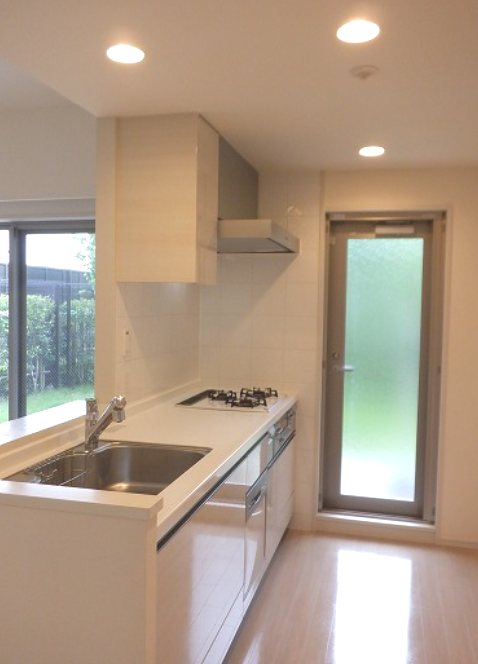 イニシア大宮日進 キッチン