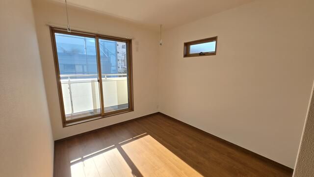 エナ　クレール ベッドルーム