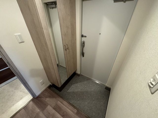 アミュドーナ土呂 玄関