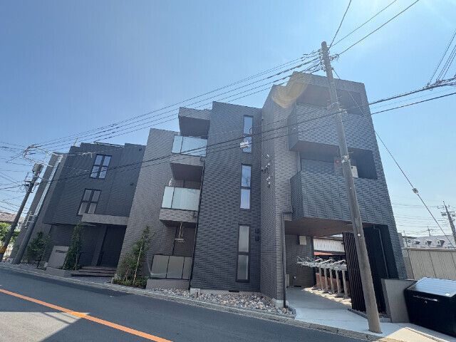 イル・ラシーヌⅣ 302号室 外観