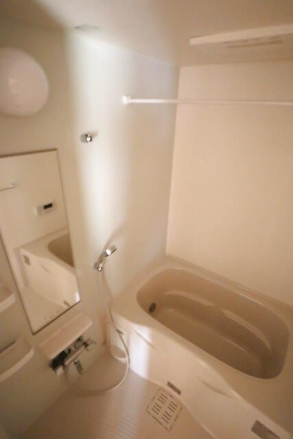 レジェンドⅩⅢ 風呂画像