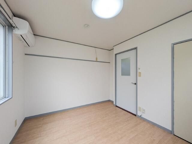 ラデヴィーナ日進 その他4