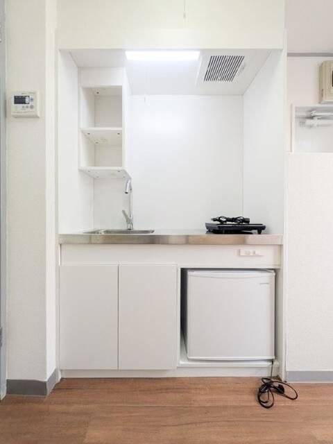 ラデヴィーナ日進 キッチン