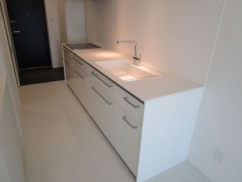 ゼルコヴァ キッチン