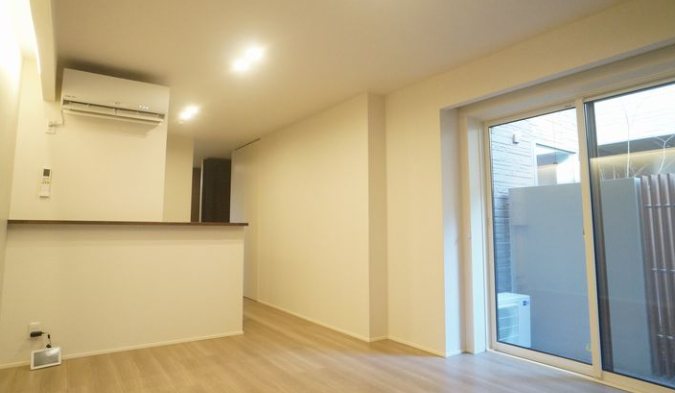 ナンバーアンフィニ リビング