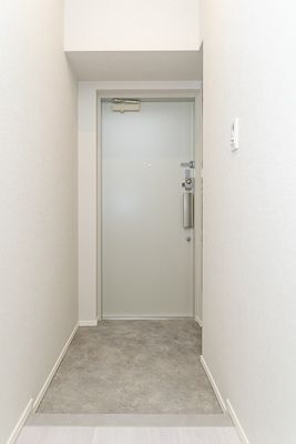 プライムホーム大宮 玄関