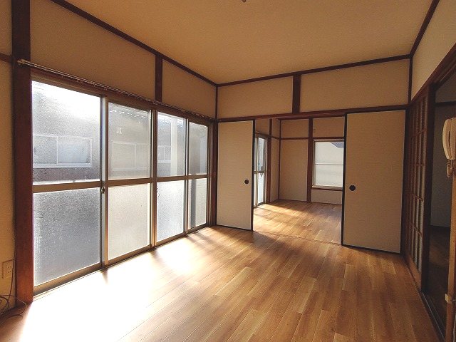 下日出谷貸家 リビング