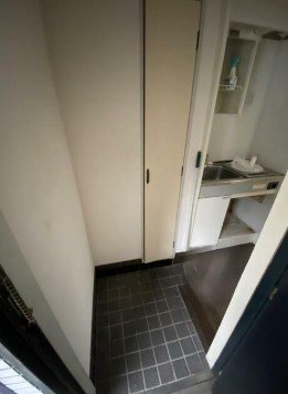 ピアハウス 玄関