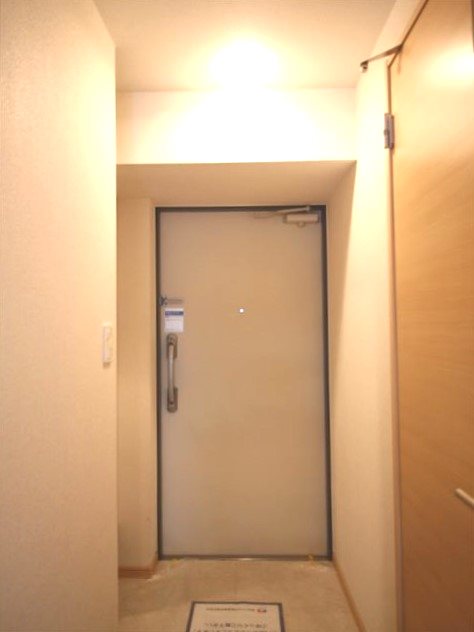 ブライトソレイユタワー 玄関