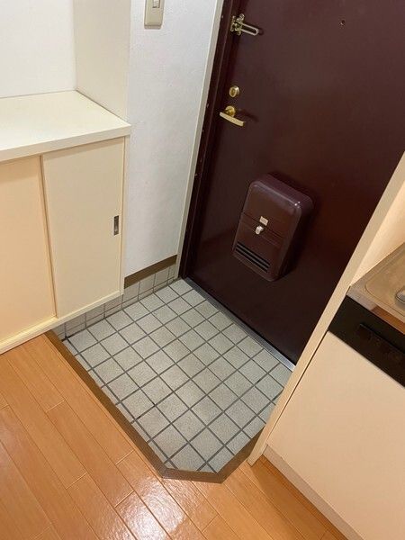 ブックB棟 玄関