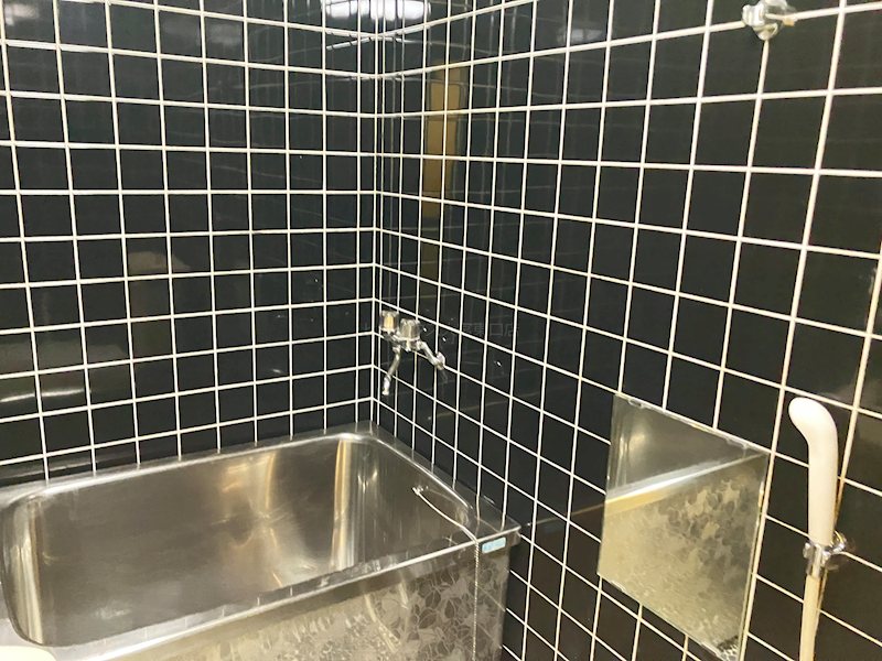 アルファビル 風呂画像