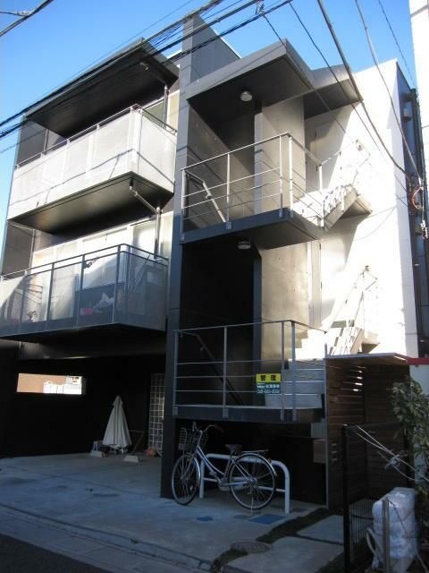 ａｉｌｅ　エイル 201号室 外観