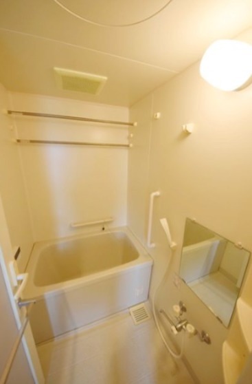 キングホームズ１番館 風呂画像