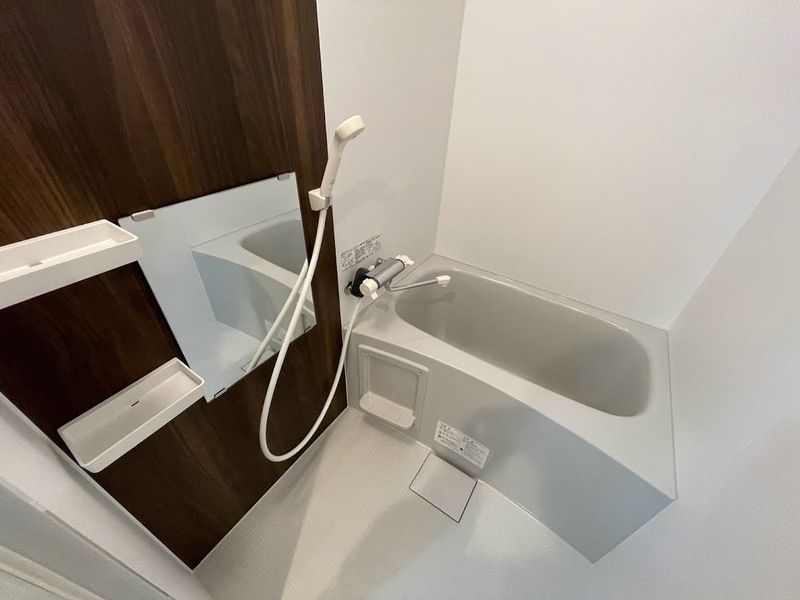 ホワイトオーキッド 風呂画像