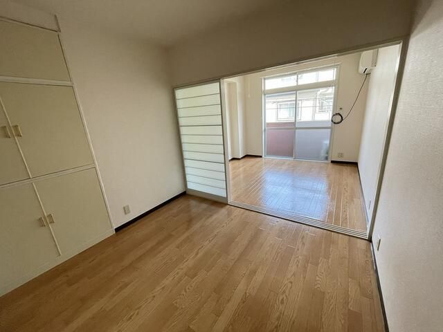 レジデンスカープ大宮 リビング