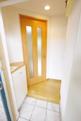 クレールコート 玄関