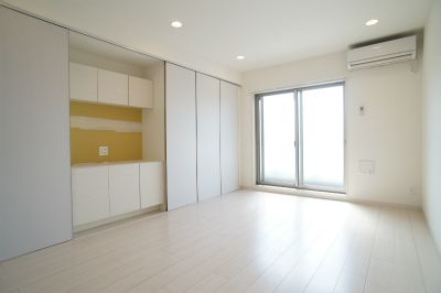 リブリ・ルポン リビング