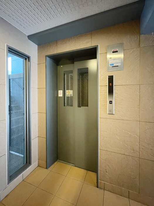 ウィスタリア その他9