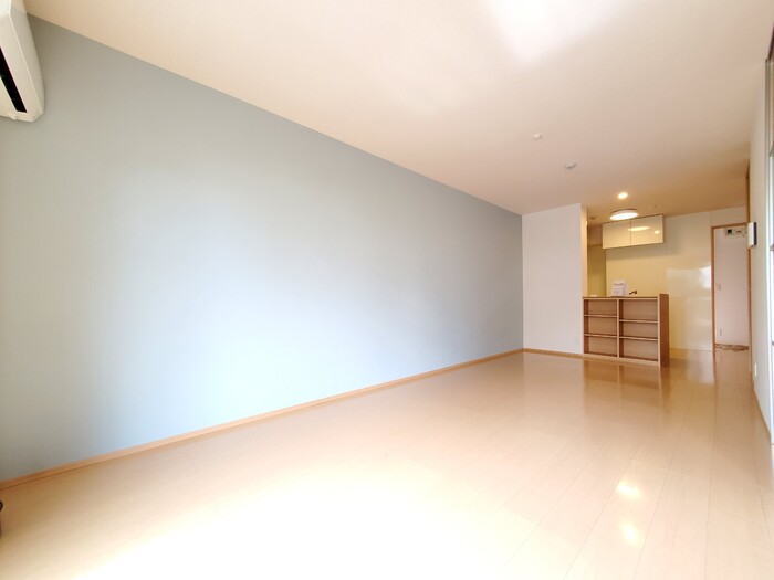 クレセント リビング