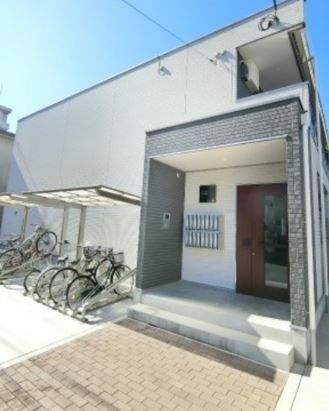 リブリ・すみれ草 101号室 外観