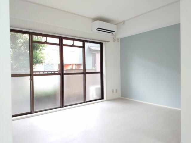 土呂ラポールレジデンス リビング