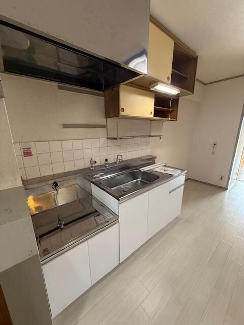 シャントーレクレモナ キッチン