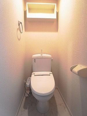 リブリ・アデーレ その他1