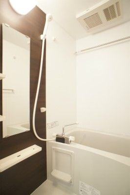 リブリ・与野本町 風呂画像