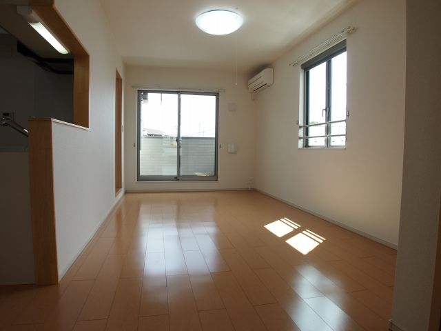 エターナルプレース リビング