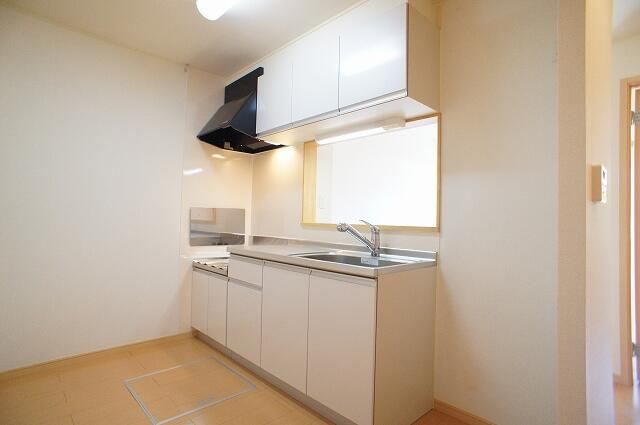 カリーノ・フィオーレ キッチン