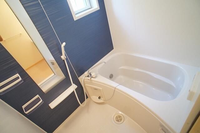 カリーノ・フィオーレ 風呂画像